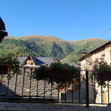 Casa Font De Seuri Saurí